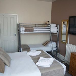Familien-Zimmer